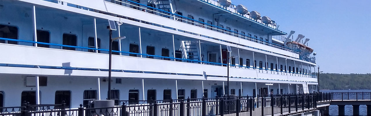 Отмена выхода в навигацию теплохода «Иван Бунин»